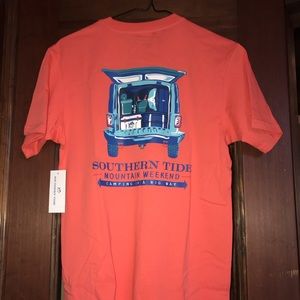 Southern Tide T-shirt